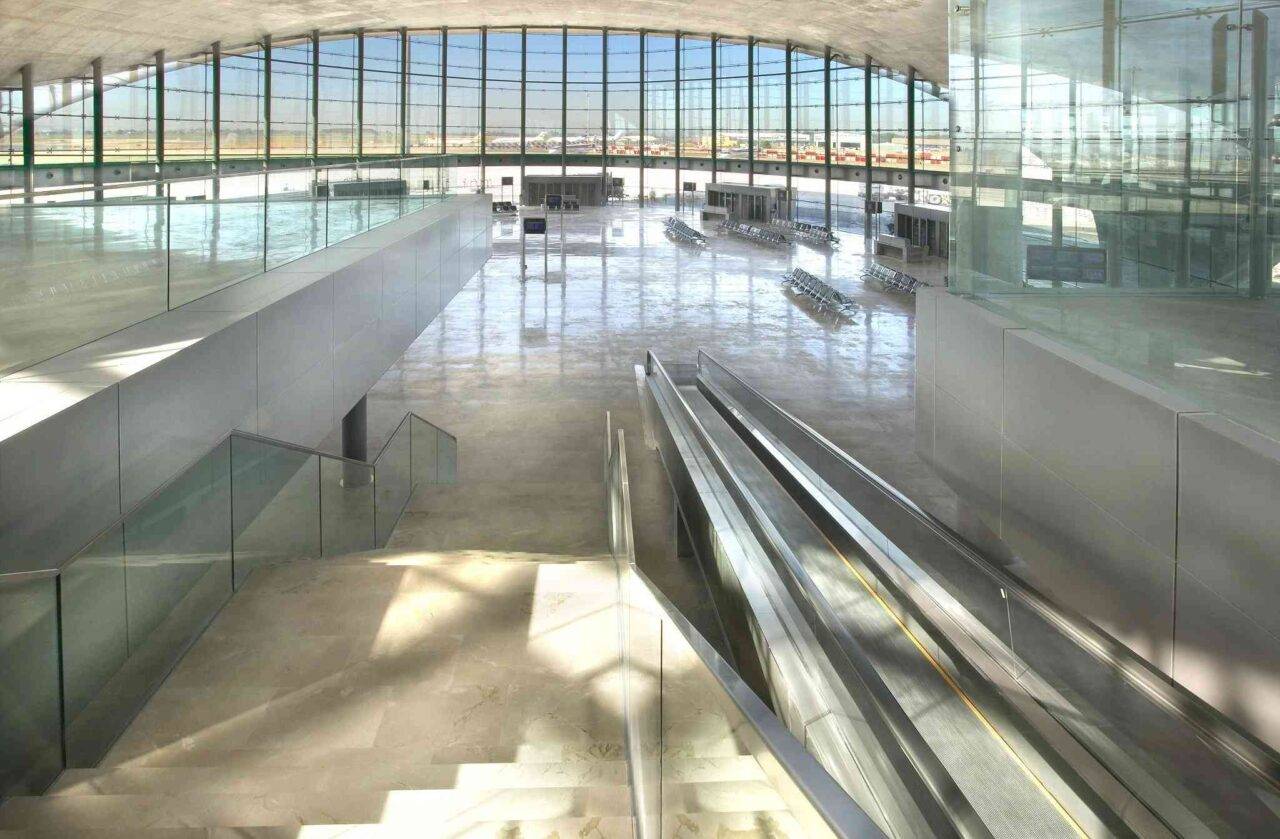Aeropuerto-Valencia-e1635236361687
