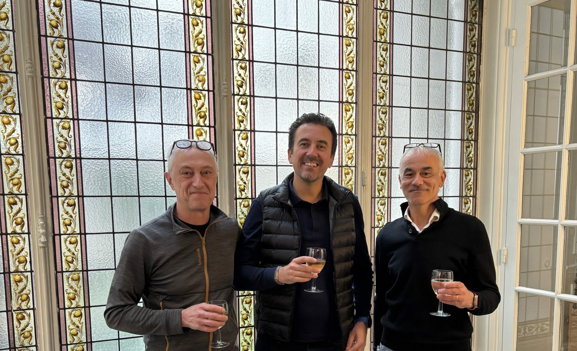 Toast pour l’achat de MFA en FAIN Ascenseurs France